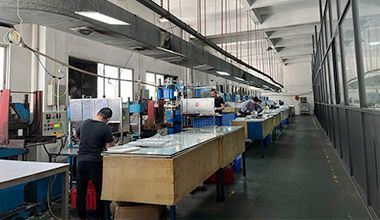 <p>Located in Lijiafang Industry Area, Shipai Town in Dongguan City, Coolnice has a facility with 13,000 square meters workshops with about 450 workers producing trending and quality Silicone products.</p><p><br/></p><p>Highly-precised equipment for providing high quality products to our clients, including 3 sets of advanced CNC, 3 set of Electric Discharge Machine (EDM), 52 sets of Hydraulic forming machines, 75 set automatic printing machine, Coolnice is also proud to guarantee quality in food graded products with our dust-free workshops.</p><p><br/></p><p>Coolnice provides a professional and experienced team specializing in management, engineering and spot operations.</p>