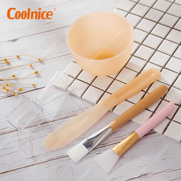 Face Mask Tool Set