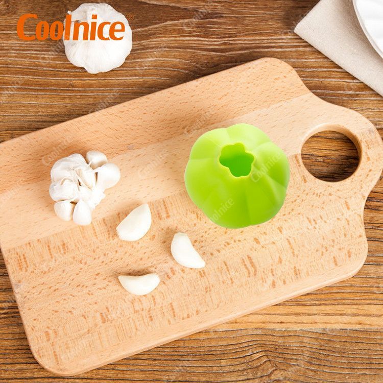 Soft Silicone Garlic Peeling Tool